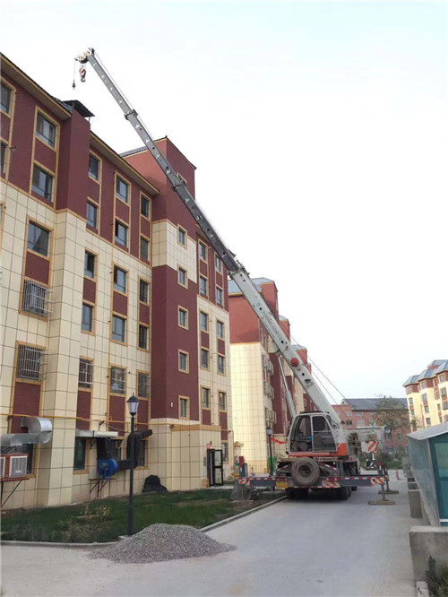 成武县跨街广告牌的高空安装注意事项