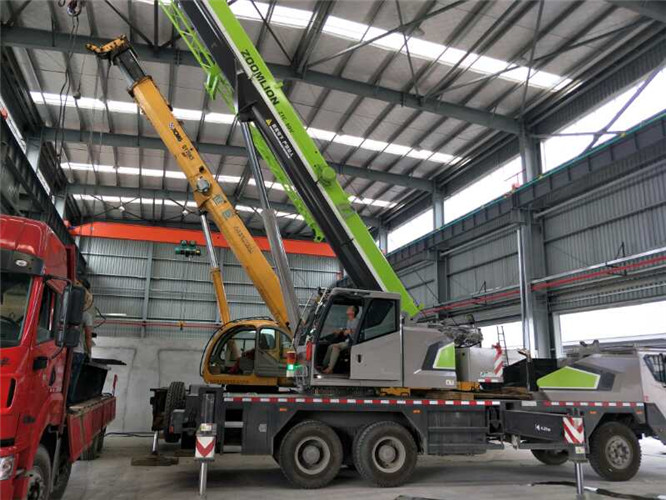 成武县高空车出租需要注意哪些安全事项？